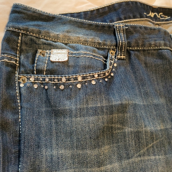 Plus Size Denim Capris - Size 24W - Picture 6 of 6